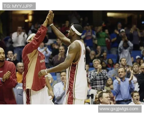 2007年6月1日骑士与活塞的激烈对决回顾与赛季精彩瞬间分析