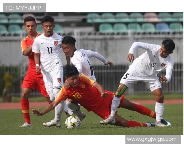 中国U19男足对阵日本队的精彩较量回顾与分析 中国U19男足对阵日本队的精彩较量回顾与分析