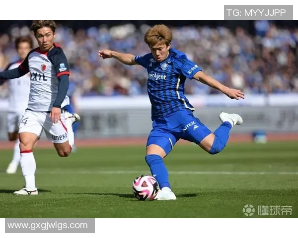 町田泽维迎战名古屋鲸八争夺联赛关键三分的激烈对决